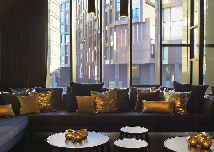 The Thief Ξενοδοχείο